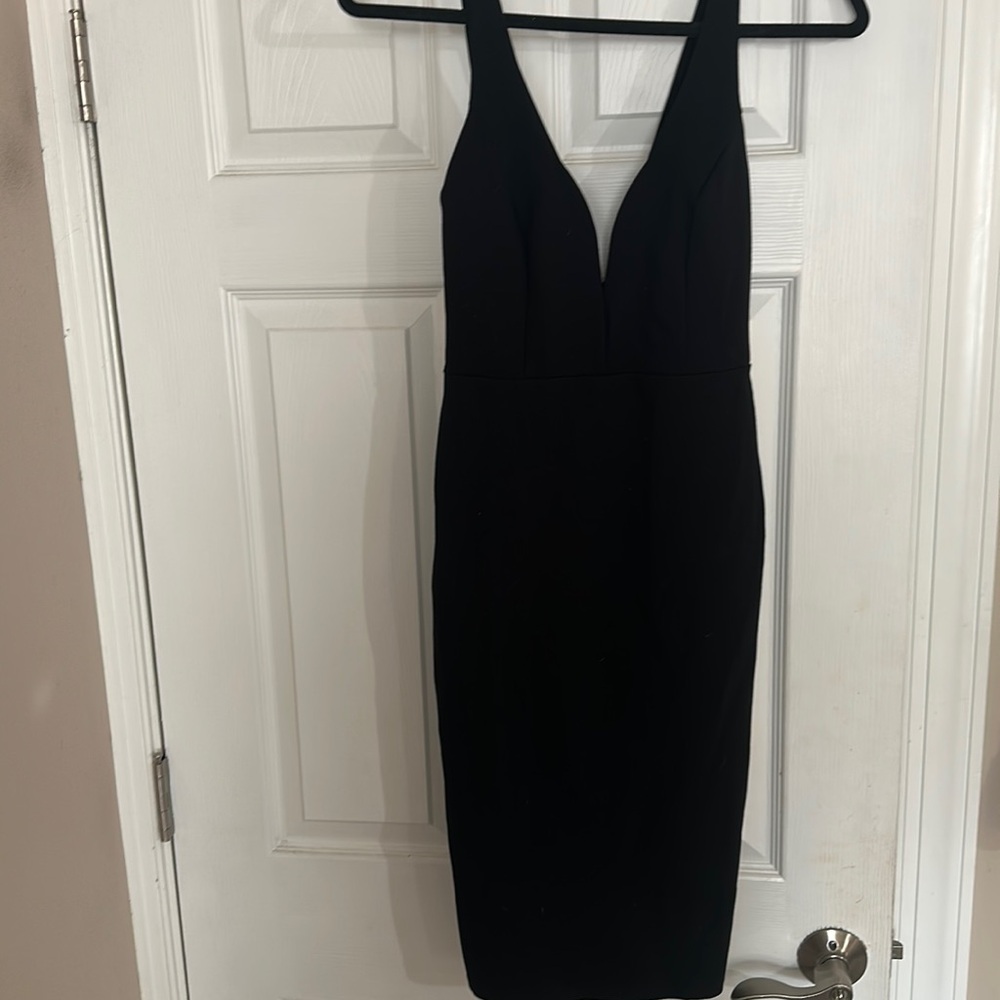 NEW Lulus low cut slim black knee length dress